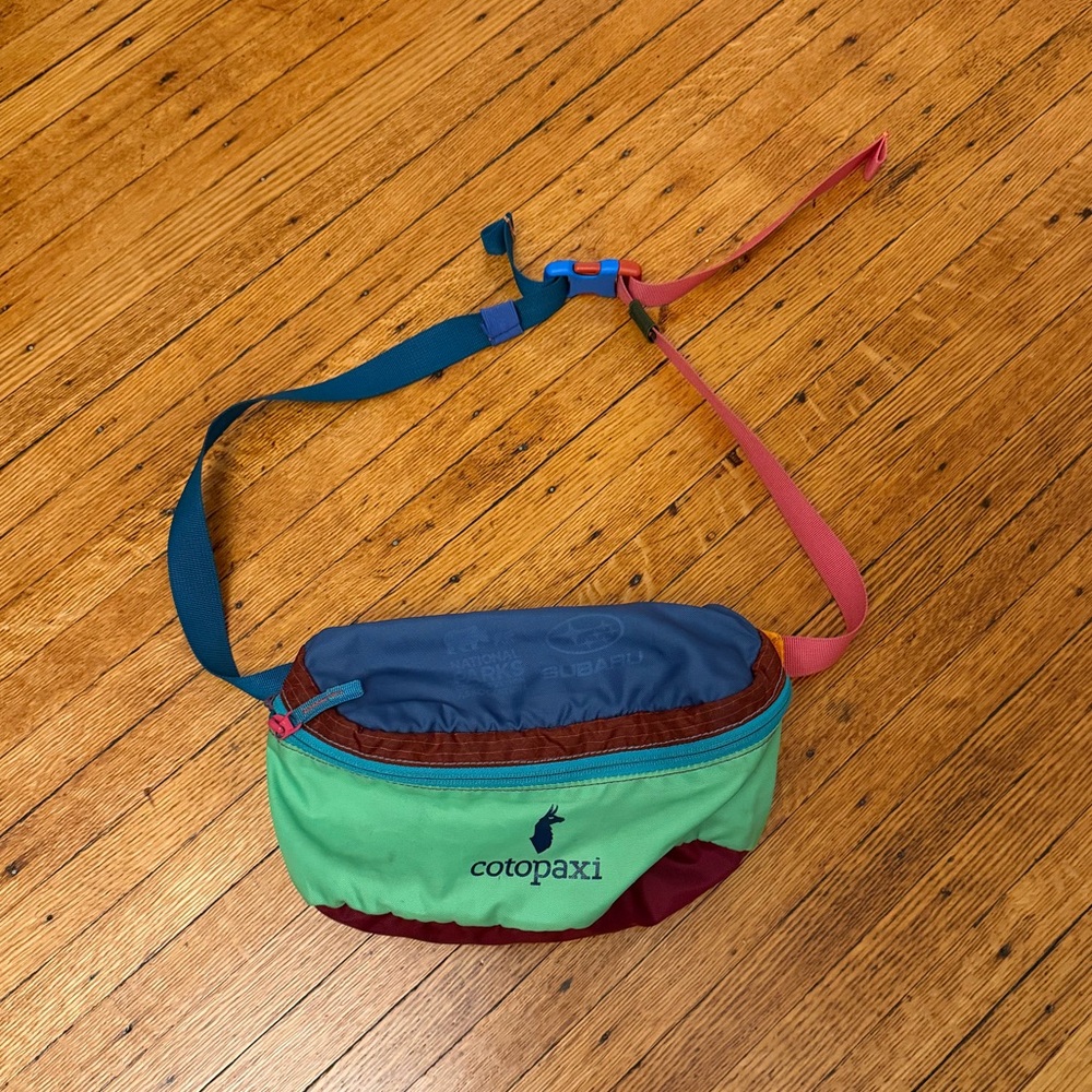 Cotopaxi Bataan Del Dia Hip Pack - Multi-Colored